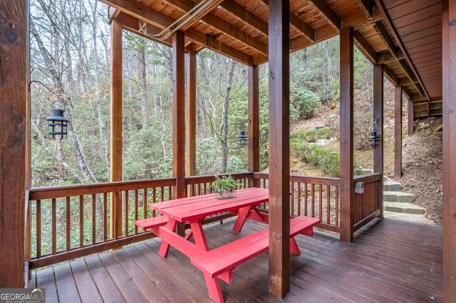 411 Ridge Trail, Blue Ridge, GA 30513