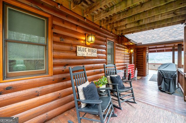 411 Ridge Trail, Blue Ridge, GA 30513