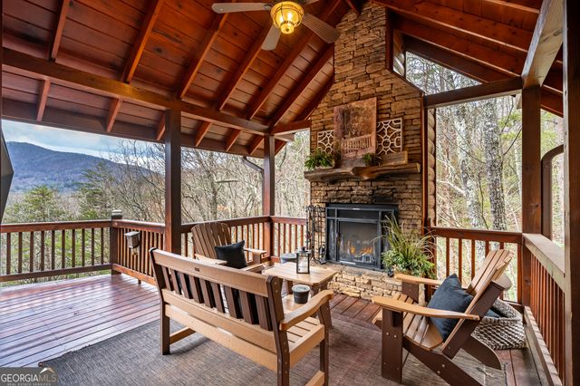 411 Ridge Trail, Blue Ridge, GA 30513