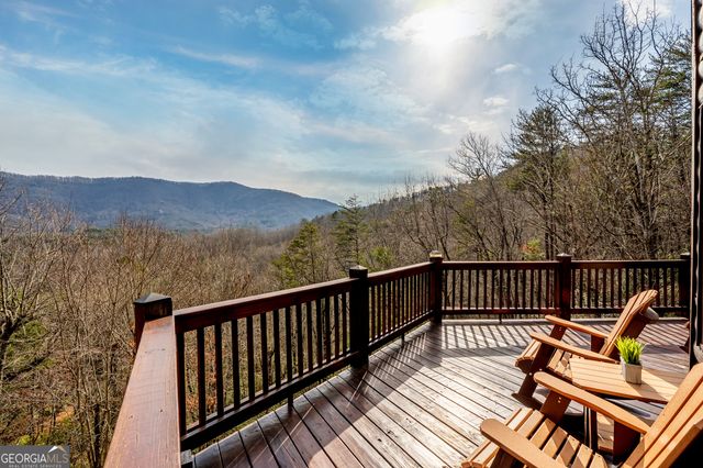 411 Ridge Trail, Blue Ridge, GA 30513