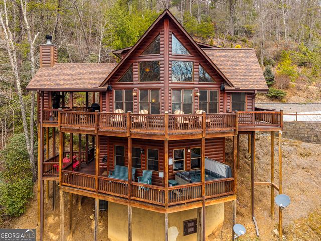411 Ridge Trail, Blue Ridge, GA 30513