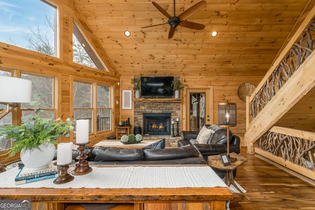 411 Ridge Trail, Blue Ridge, GA 30513