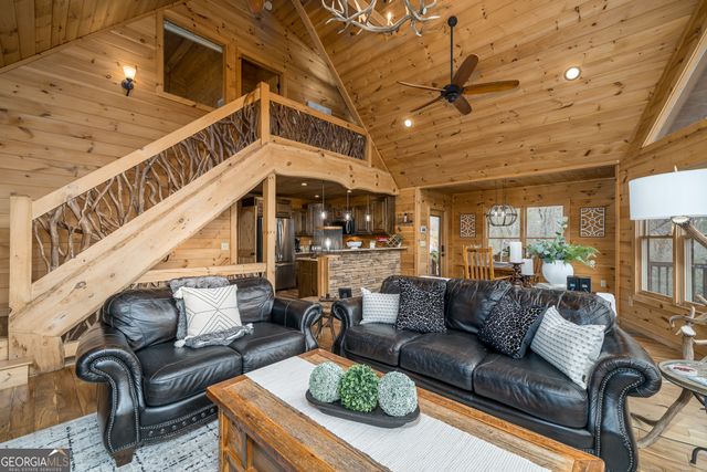 411 Ridge Trail, Blue Ridge, GA 30513