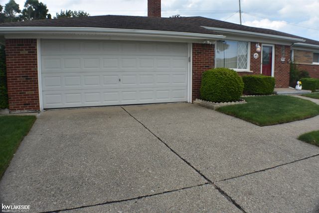 23113 S Rosedale Court, Saint Clair Shores, MI 48080