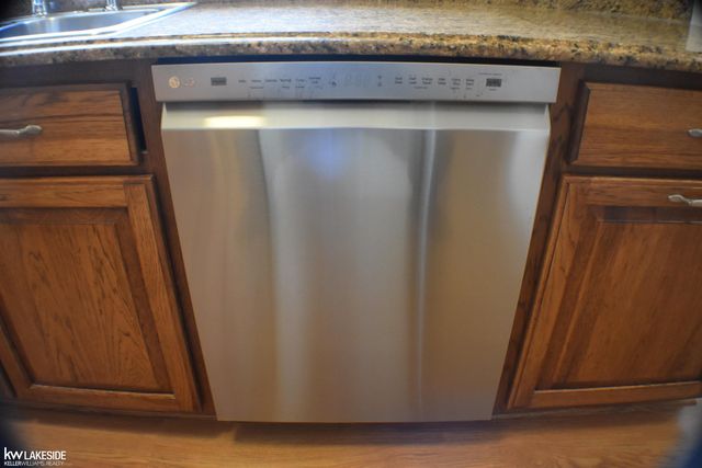 23113 S Rosedale Court, Saint Clair Shores, MI 48080