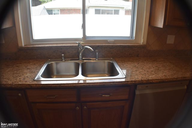 23113 S Rosedale Court, Saint Clair Shores, MI 48080