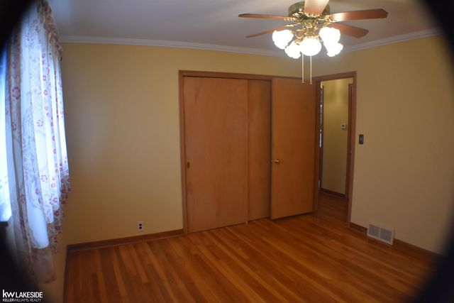 23113 S Rosedale Court, Saint Clair Shores, MI 48080