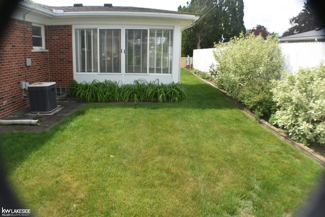 23113 S Rosedale Court, Saint Clair Shores, MI 48080