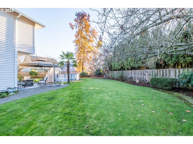 925 Scepter Ct Ne, Salem, OR 97301