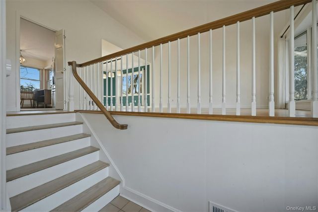86 Soundview Drive, Port Jefferson, NY 11777