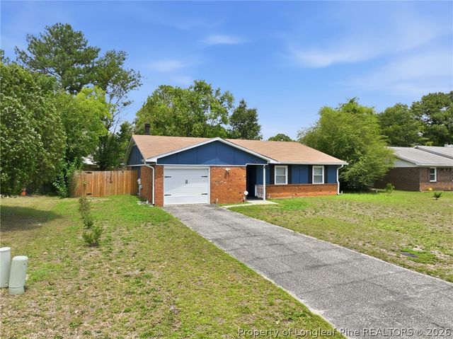 4748 Old Spears Road, Fayetteville, NC 28304