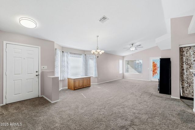 645 W MIRAGE Loop, Casa Grande, AZ 85122