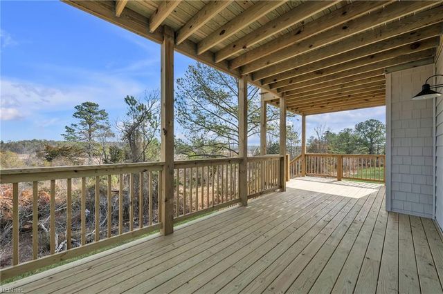 54 North Lawson RD, Poquoson, VA 23662