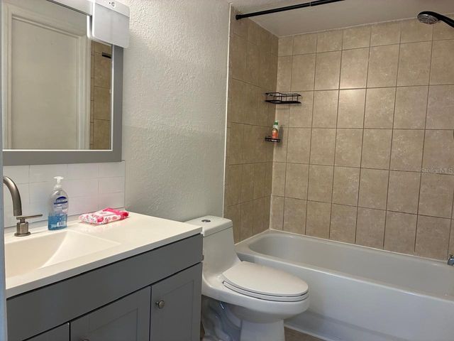 5701 GATLIN AVENUE 125, Orlando, FL 32822