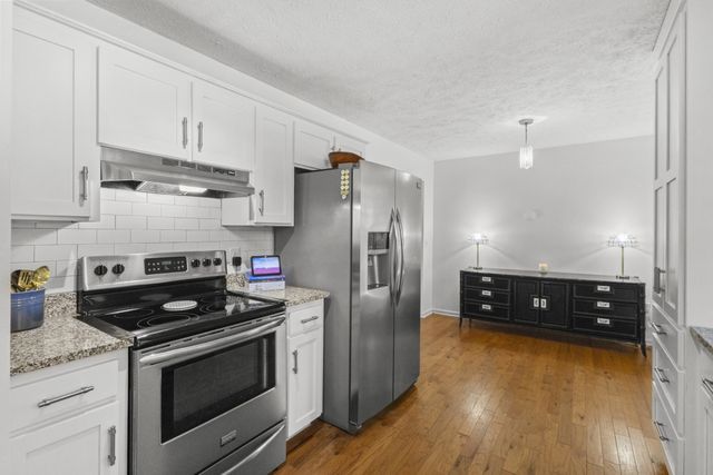 1168 Gardendale Dr, Murfreesboro, TN 37130