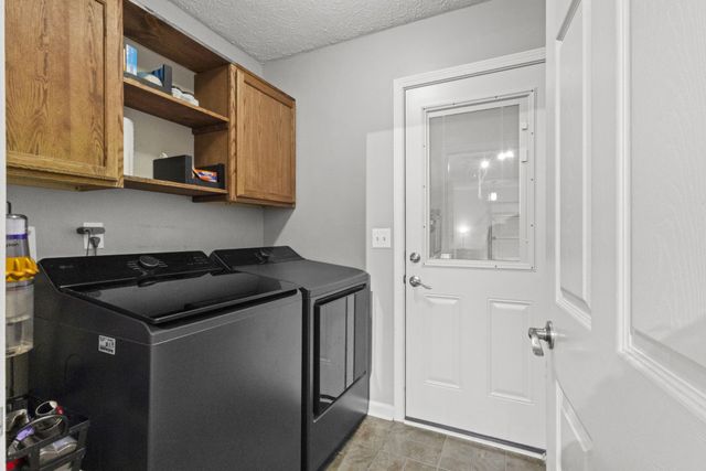 1168 Gardendale Dr, Murfreesboro, TN 37130