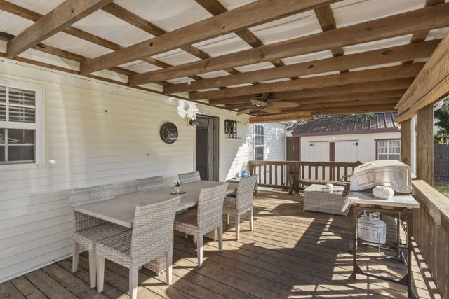 1168 Gardendale Dr, Murfreesboro, TN 37130