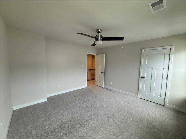 224 Cranesbill Drive, Adams Twp, PA 16046