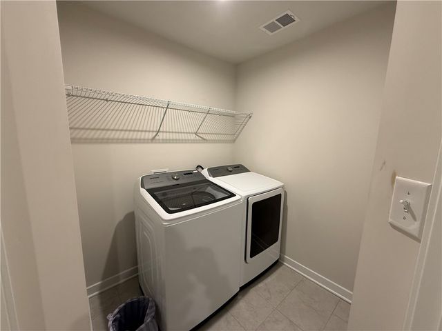 224 Cranesbill Drive, Adams Twp, PA 16046