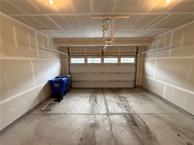 224 Cranesbill Drive, Adams Twp, PA 16046