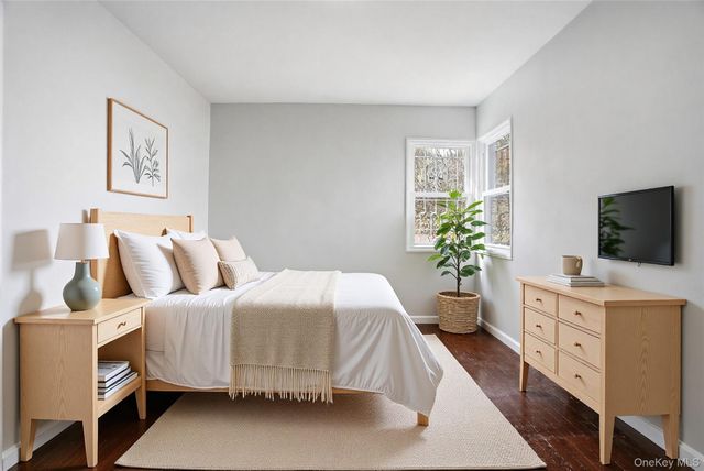 71 Glen Road, Yonkers, NY 10704