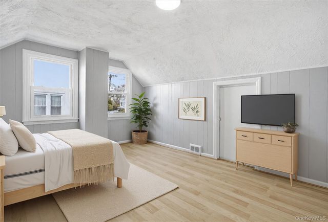 71 Glen Road, Yonkers, NY 10704