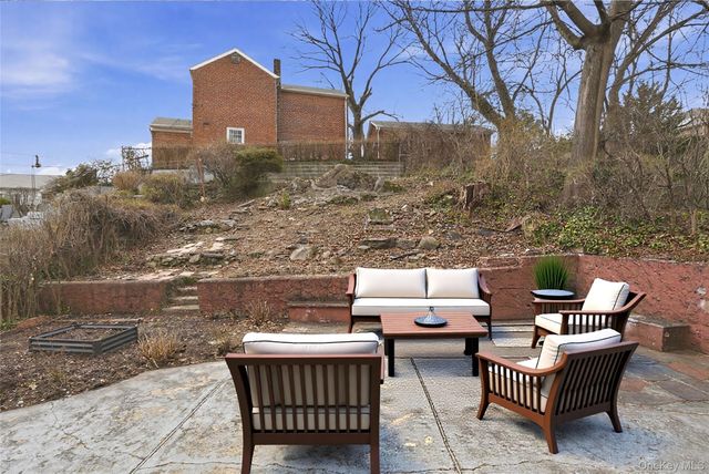 71 Glen Road, Yonkers, NY 10704