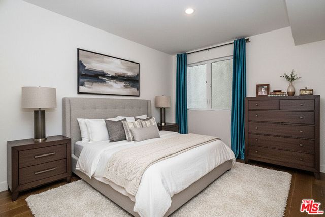 1912 W Liberty Court, Los Angeles, CA 90026