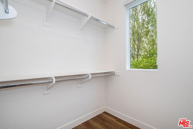 1912 W Liberty Court, Los Angeles, CA 90026