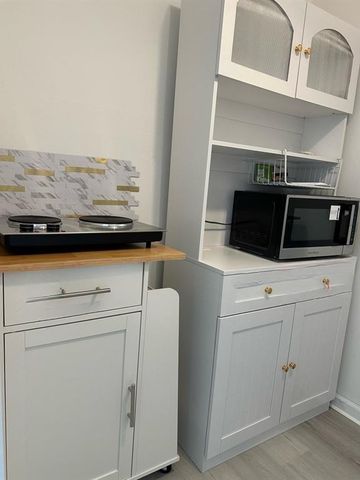 115 Eric Run Court, Lawrenceville, GA 30043