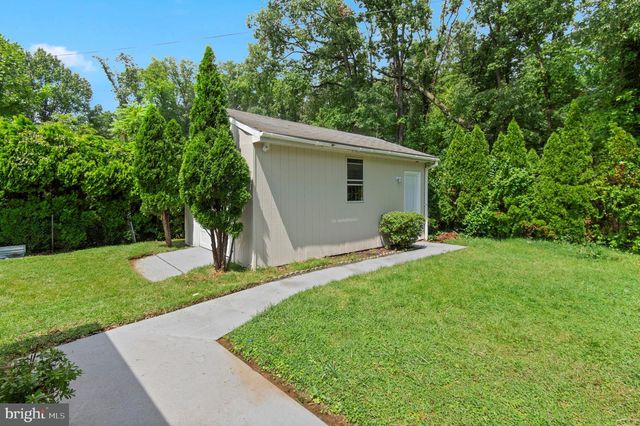 1404 SPRING AVE, Rosedale, MD 21237