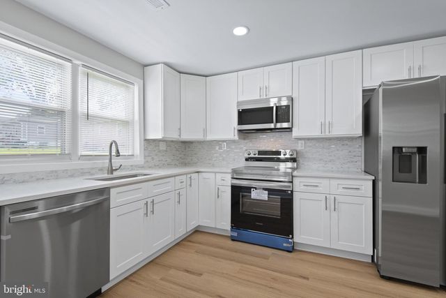 1404 SPRING AVE, Rosedale, MD 21237