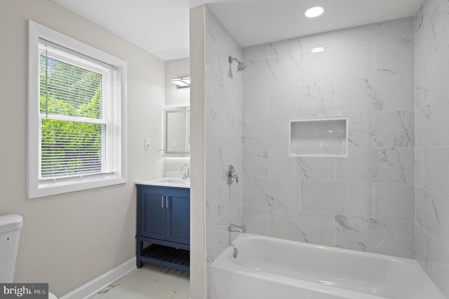 1404 SPRING AVE, Rosedale, MD 21237