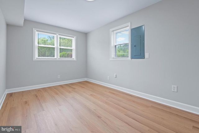 1404 SPRING AVE, Rosedale, MD 21237