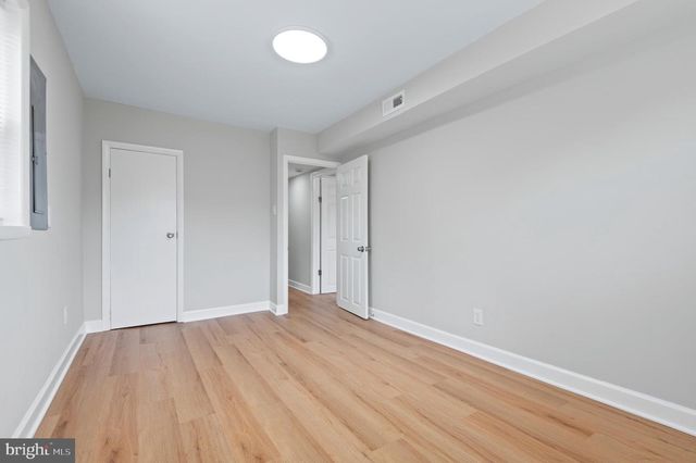 1404 SPRING AVE, Rosedale, MD 21237