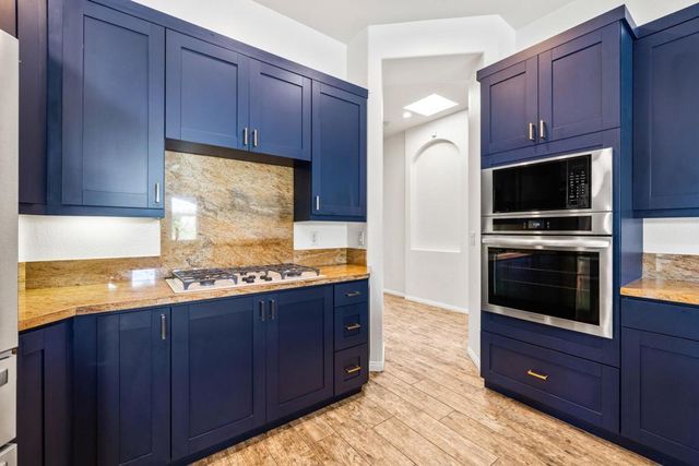 32 Calais Circle, Rancho Mirage, CA 92270