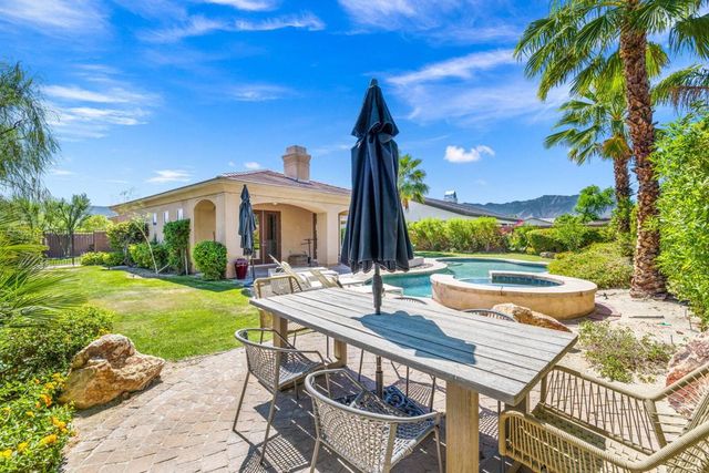 32 Calais Circle, Rancho Mirage, CA 92270