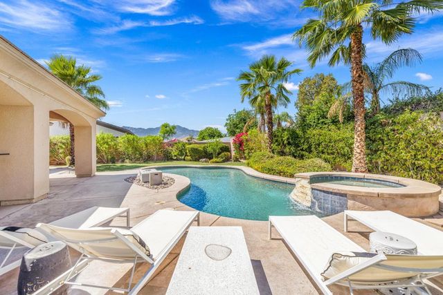 32 Calais Circle, Rancho Mirage, CA 92270