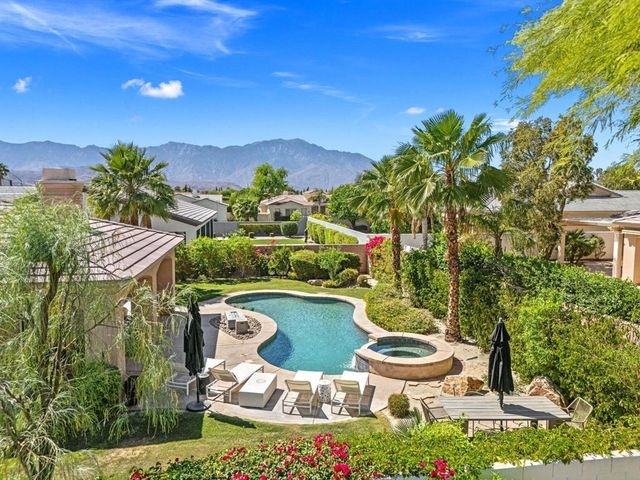 32 Calais Circle, Rancho Mirage, CA 92270
