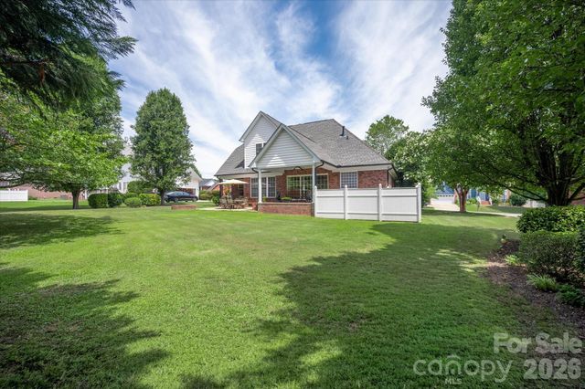1610 Stone Pine Drive, Gastonia, NC 28056