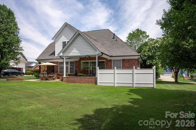 1610 Stone Pine Drive, Gastonia, NC 28056