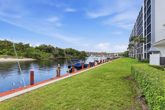 1629 Riverview Road 117, Deerfield Beach, FL 33441