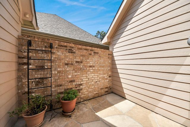 25504 Polaris Creek Drive, Porter, TX 77365