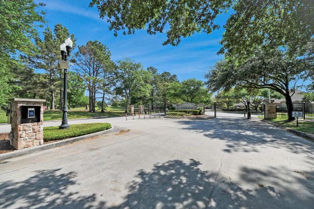25504 Polaris Creek Drive, Porter, TX 77365