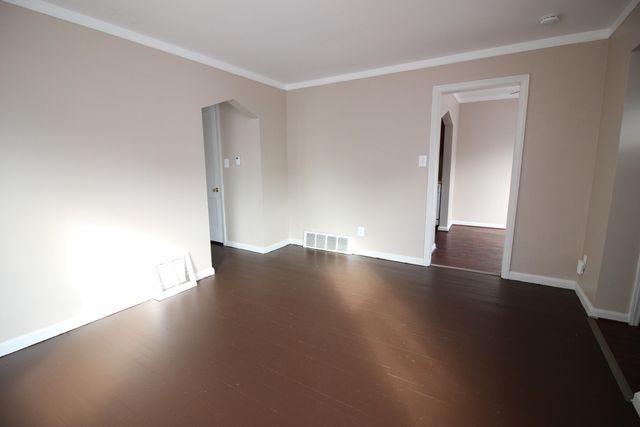 23833 Normandy Avenue, Eastpointe, MI 48021