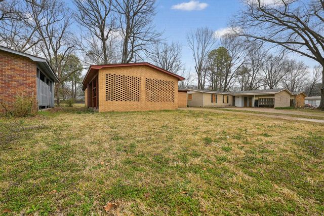 1574 GOWAN DR, Memphis, TN 38127