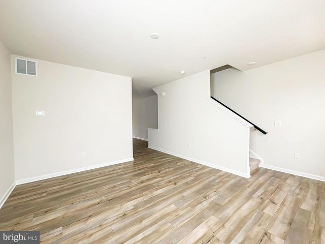 5626 LUDLOW PL, White Plains, MD 20695