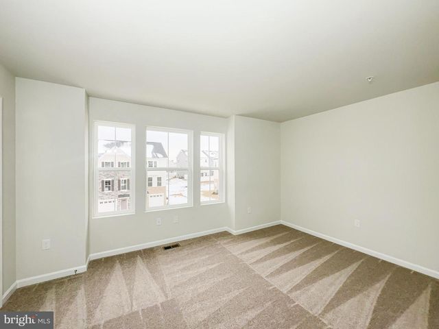 5626 LUDLOW PL, White Plains, MD 20695