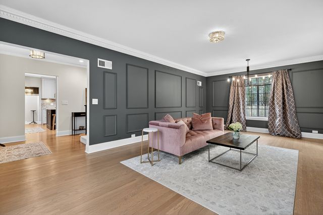 1333 Tower Road, Winnetka, IL 60093