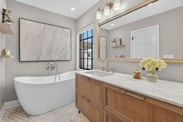 1333 Tower Road, Winnetka, IL 60093